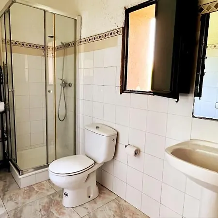 En Privada En Baix Emporda Holiday home Torroella De Montgri